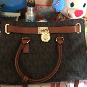 Michael Kors purse